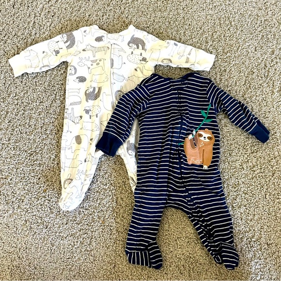 Other - Bundle of two long sleeve footed PJs size 3M